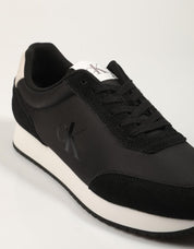 Calvin Klein Retro Runner SNK SNK Sneakers in Schwarz