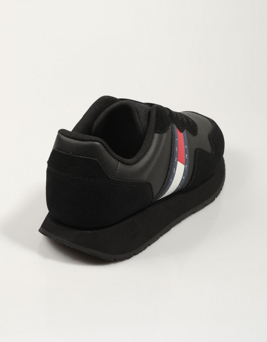 Tommy Hilfiger TJM Modern Runner Shoes in Black