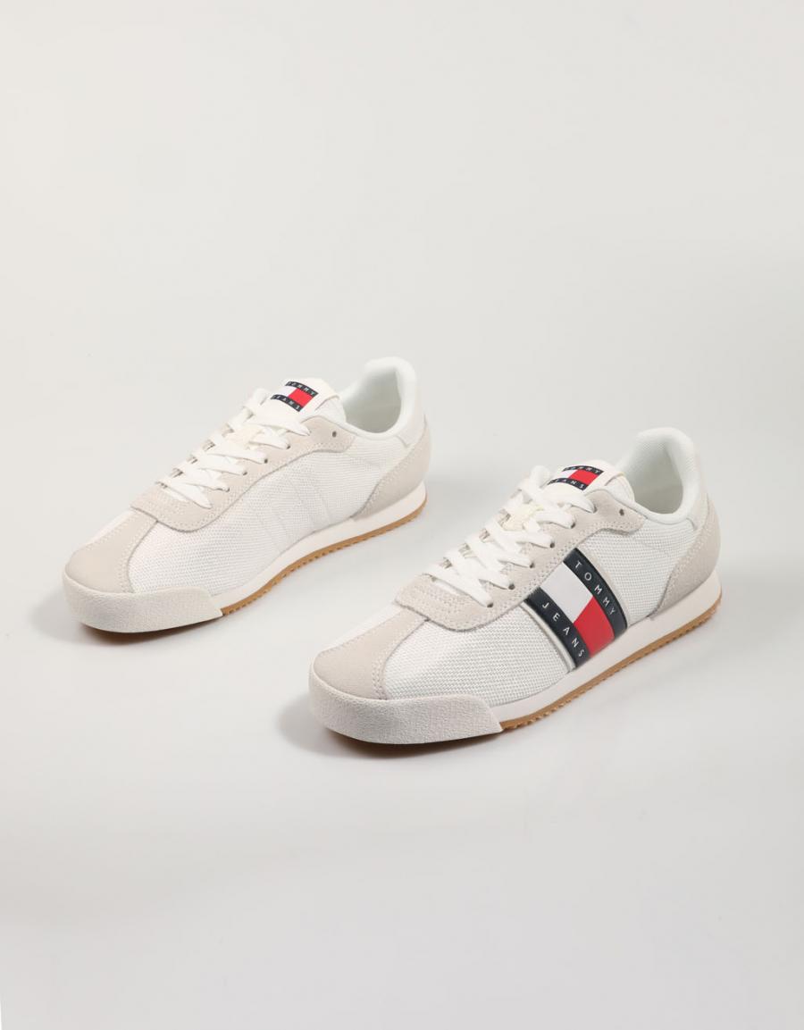 ZAPATILLAS TOMMY HILFIGER TJW LOW PROFILE RUNNER en color Blanco