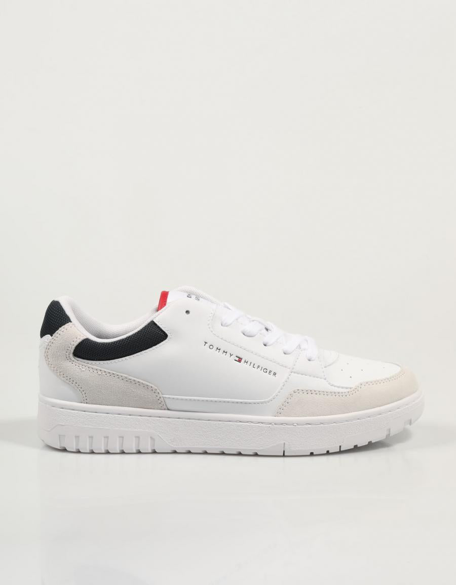 ZAPATILLAS TOMMY HILFIGER TH BASKET CORE LTH MIX ESS en color Blanco