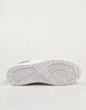 ZAPATILLAS TOMMY HILFIGER TH BASKET CORE LTH MIX ESS en color Blanco