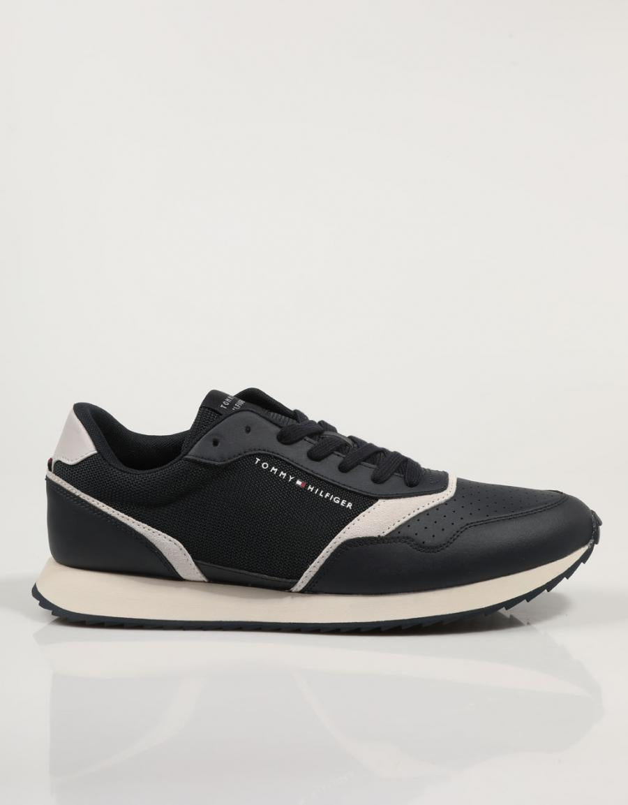 ZAPATILLAS TOMMY HILFIGER RUNNER EVO SEASONAL MIX en color Azul marino