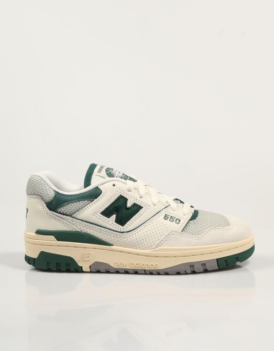 Sneakers NEW BALANCE BB550 in white