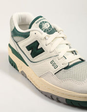 Sneakers NEW BALANCE BB550 in white