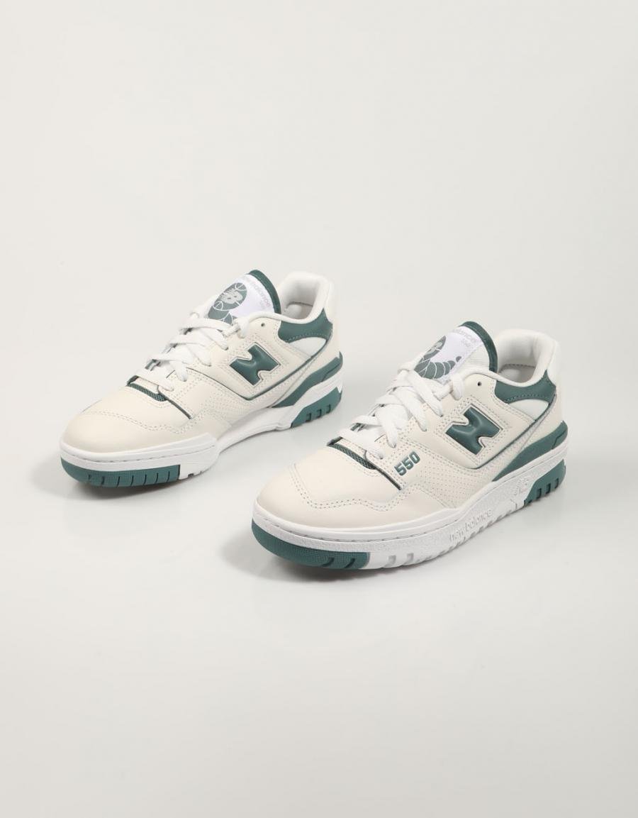Turnschuhe NEW BALANCE BBW550 in Weiß