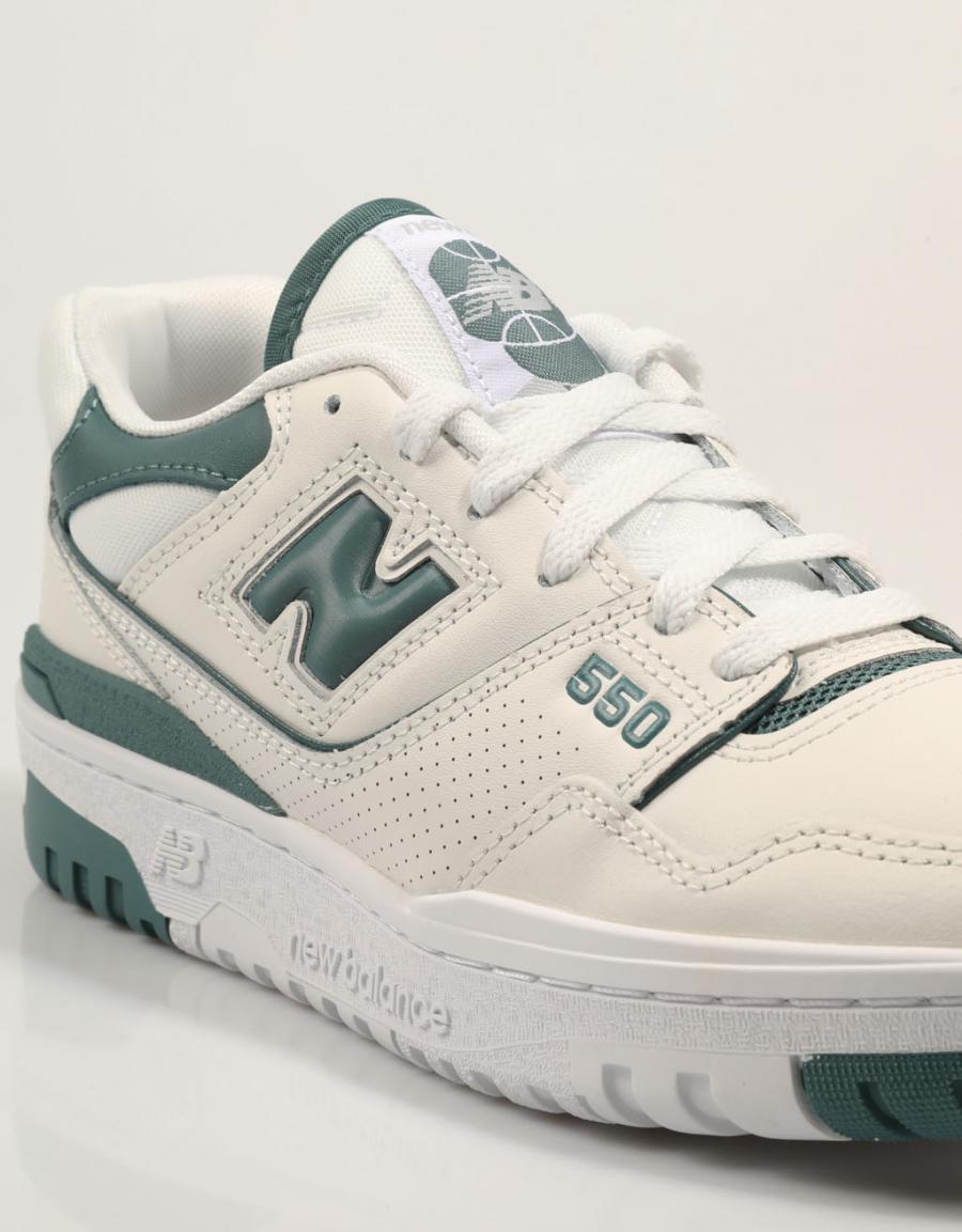Turnschuhe NEW BALANCE BBW550 in Weiß