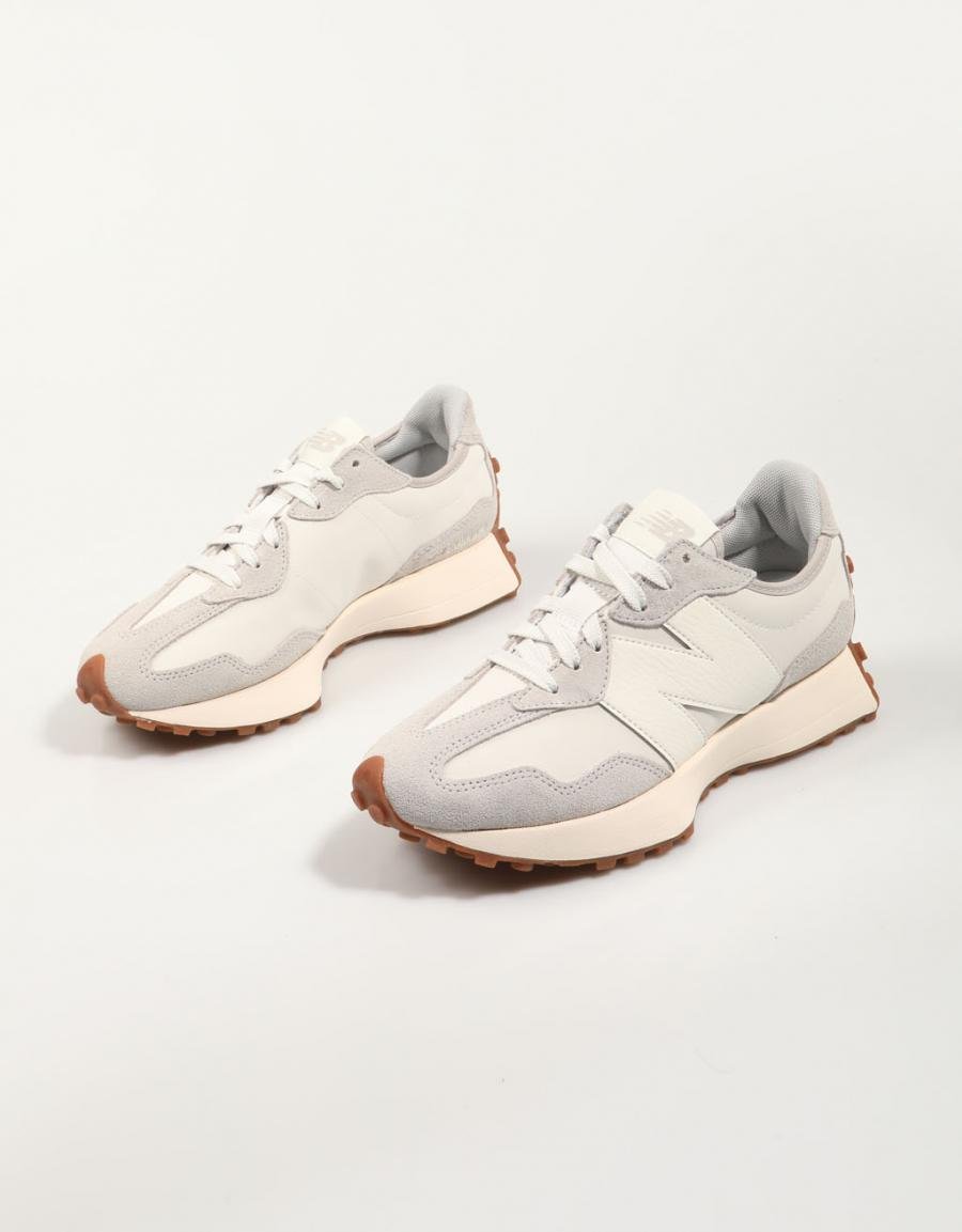 ZAPATILLAS NEW BALANCE MS327 en color Gris