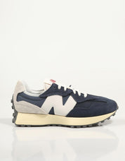 Tênis NEW BALANCE U327 em azul marinho