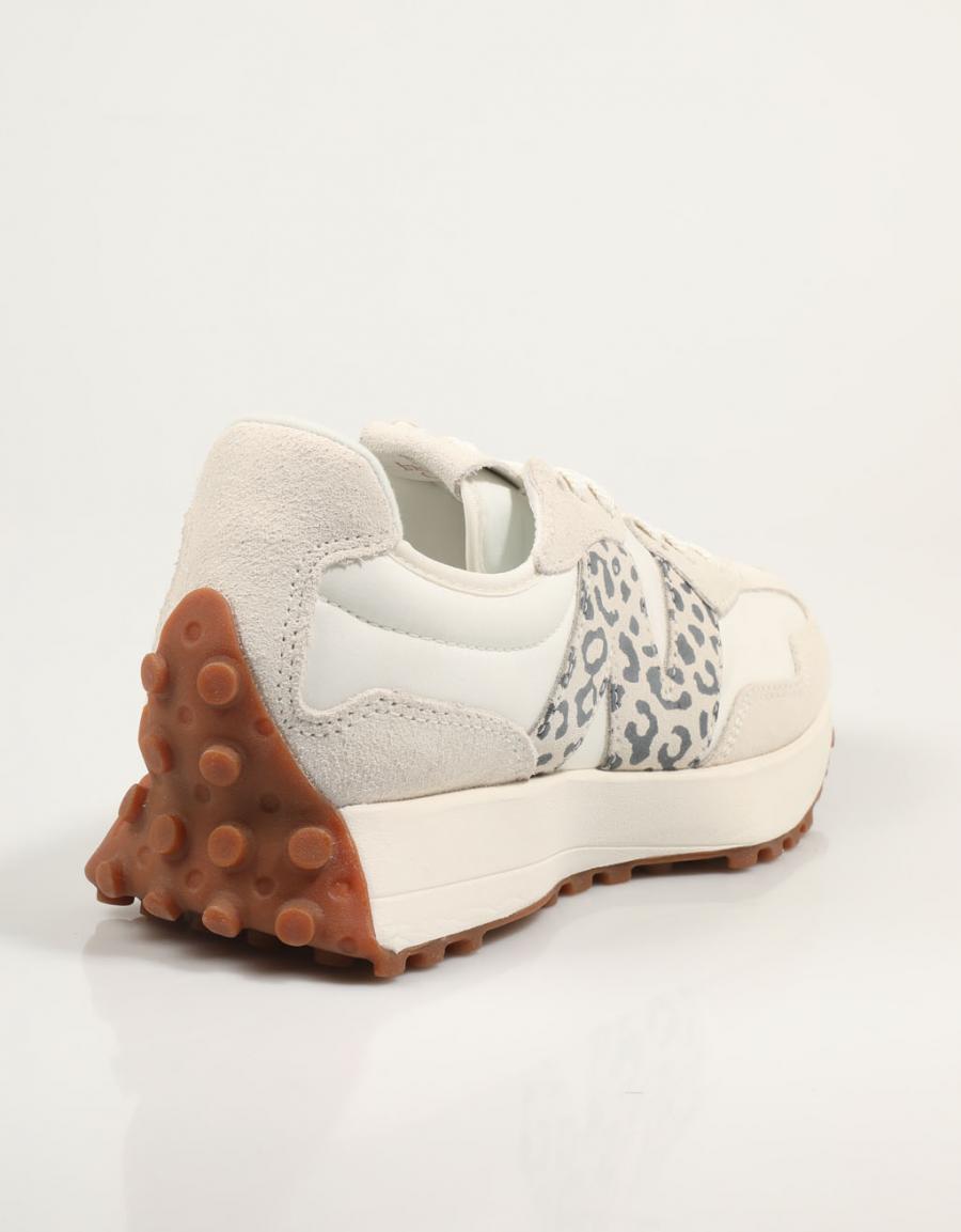 ZAPATILLAS NEW BALANCE WS327 en color Blanco
