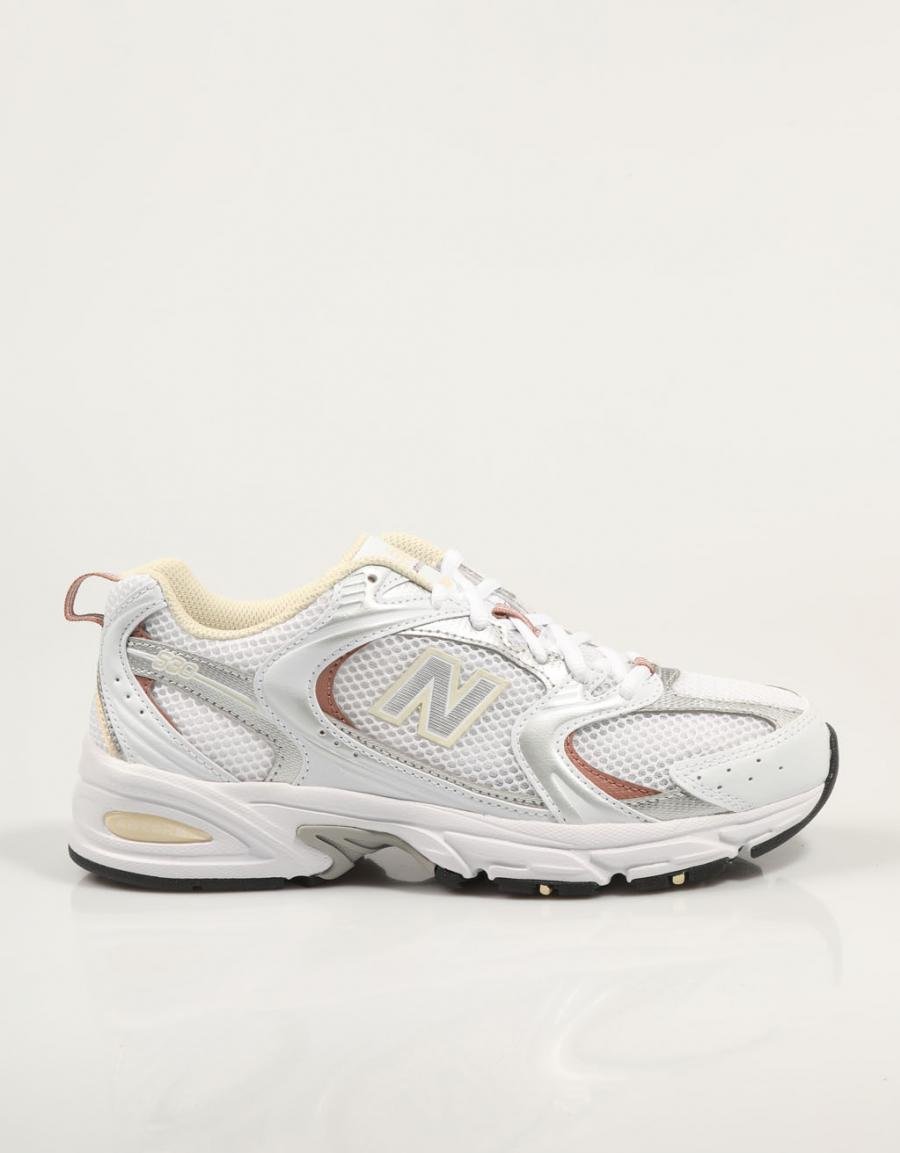 Baskets NEW BALANCE MR530 en blanc