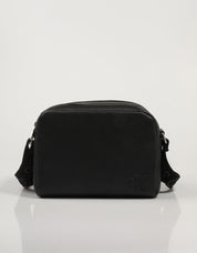 Bolso Calvin Klein Ultraleichter DBLZIP CAMERABAG21 PU EN Color Negro