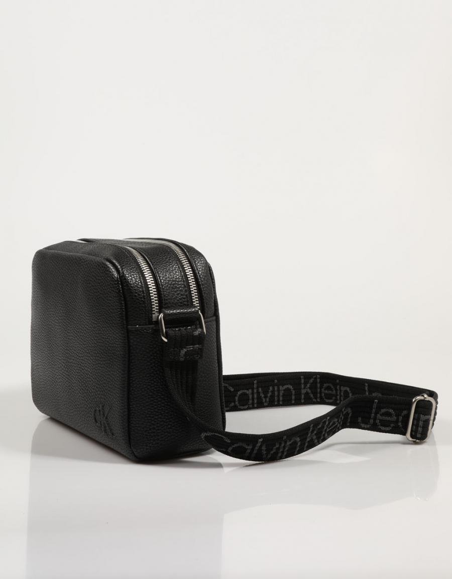 Bolso Calvin Klein Ultralight dblzip camerabag21 pu en couleur nègre