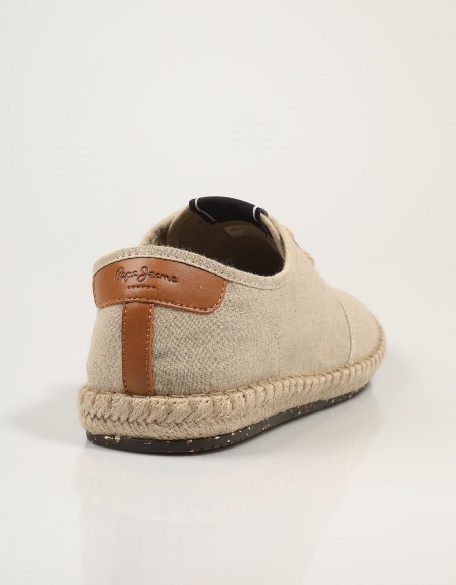 ESPARDEÑAS PEPE JEANS TOURIST CLA en color Beige