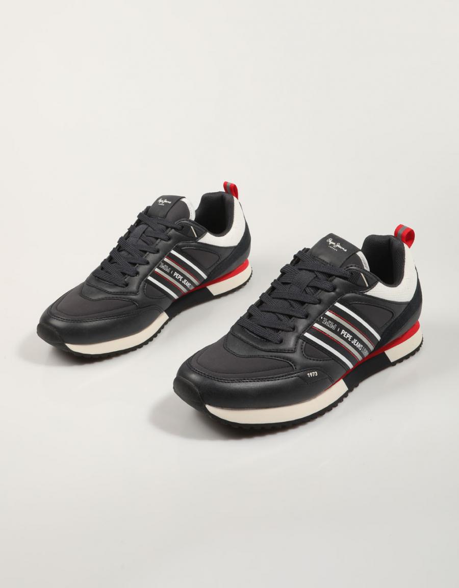 ZAPATILLAS PEPE JEANS DUBLIN YOUNG M PMS40014 en color Azul marino