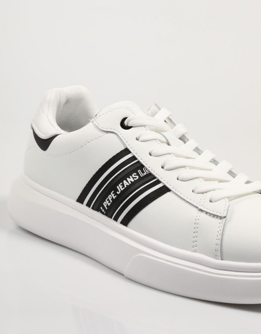 ZAPATILLAS PEPE JEANS EATON STREET M PMS00023 en color Blanco