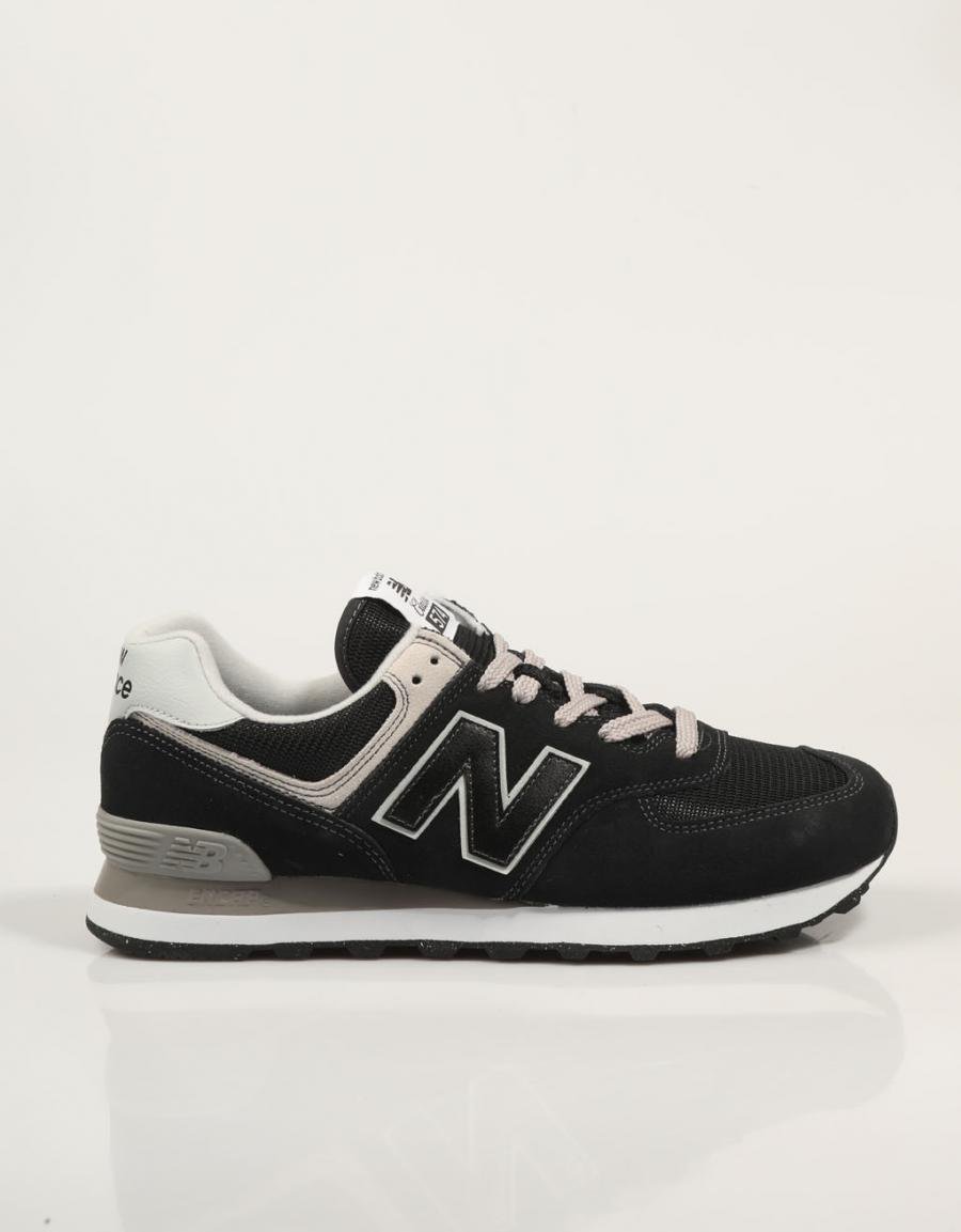 Sneakers NEW BALANCE ml574 in black color