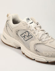 Sneakers NEW BALANCE MR530 in beige