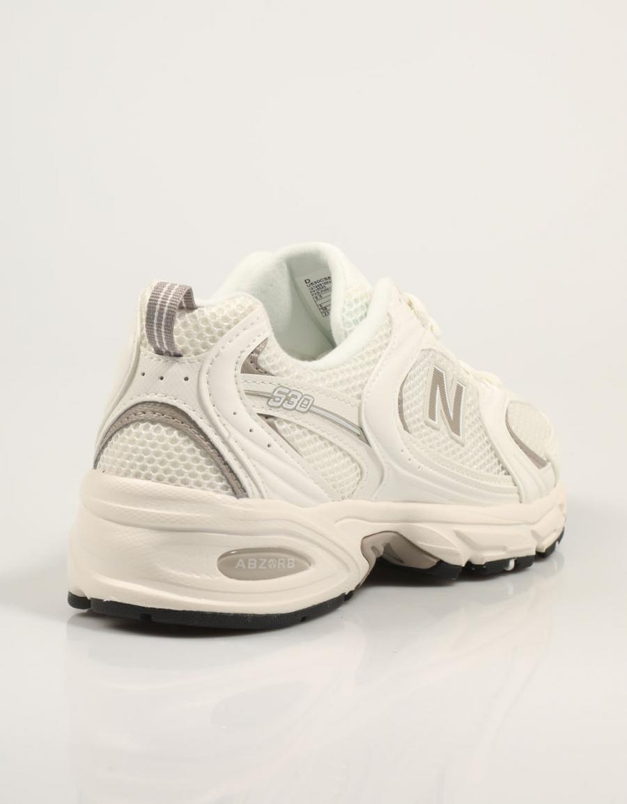 Baskets NEW BALANCE U530 en blanc