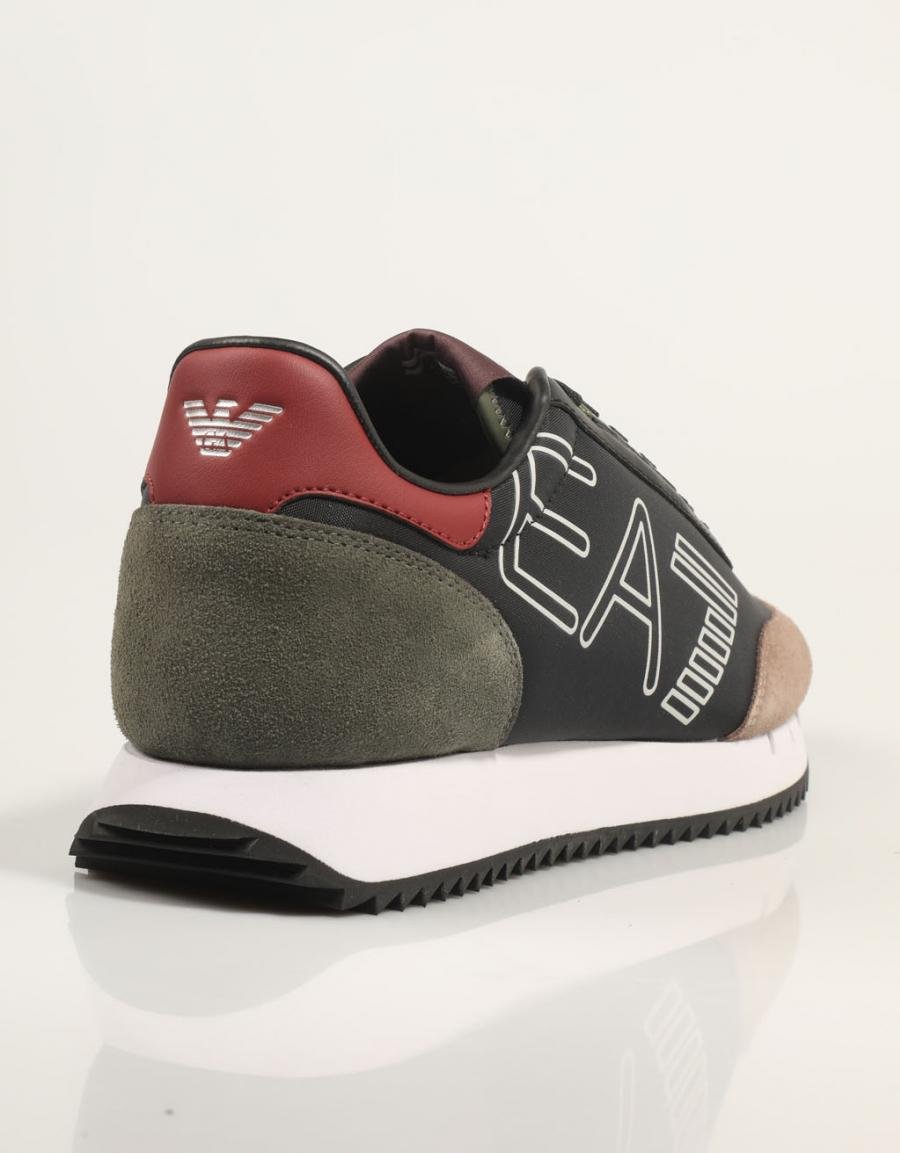 ZAPATILLAS ARMANI EA7 X8X101 XK257 en color Multicolor