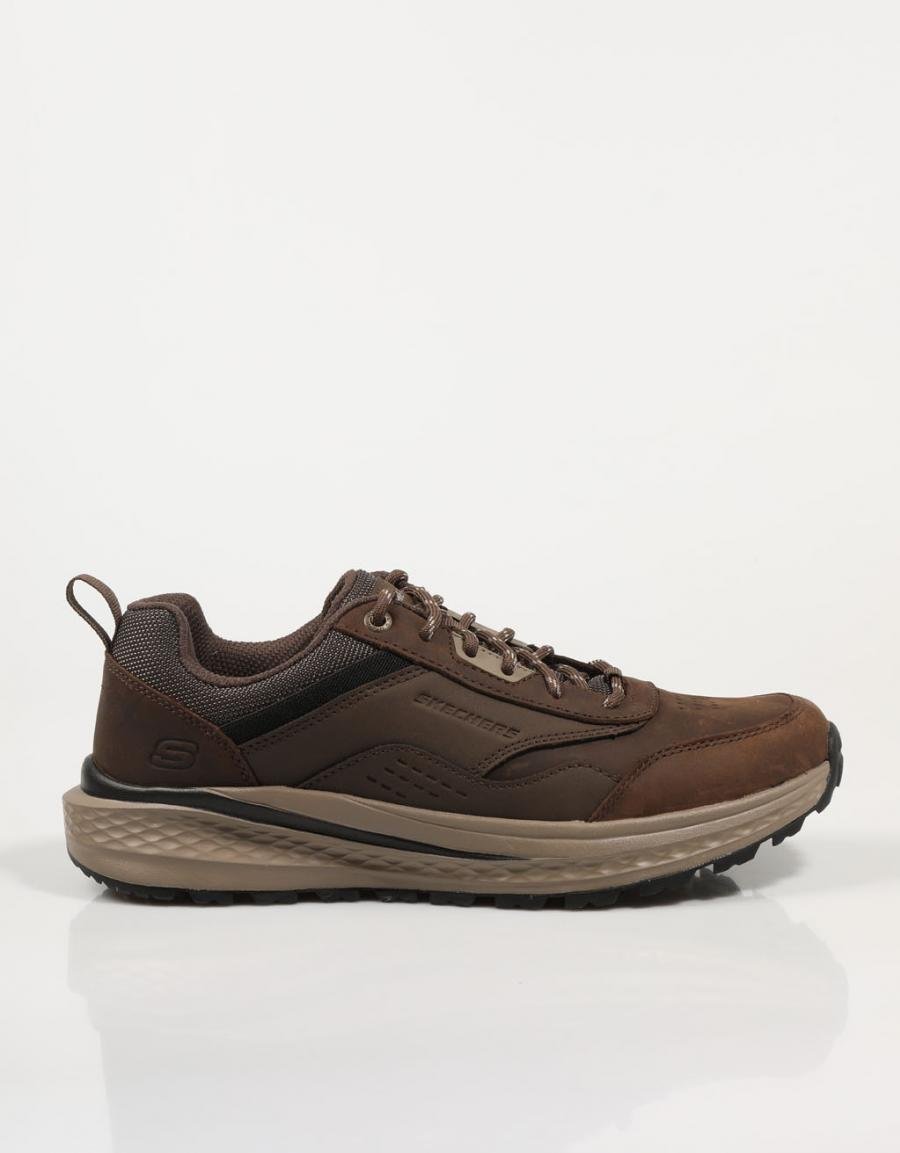 ZAPATILLAS SKECHERS SLADE ULTRA PERALTO 210925 en color Marron