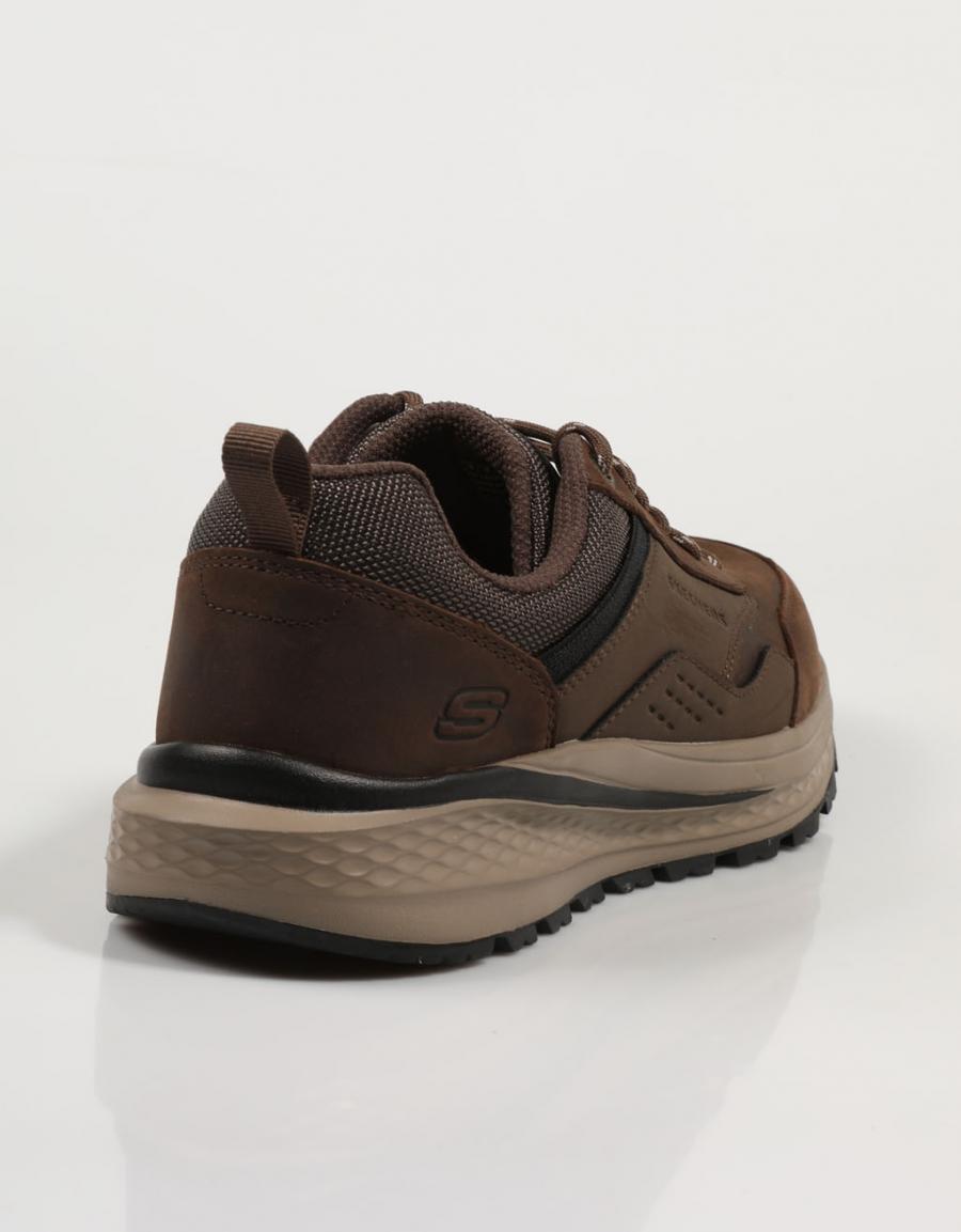 ZAPATILLAS SKECHERS SLADE ULTRA PERALTO 210925 en color Marron
