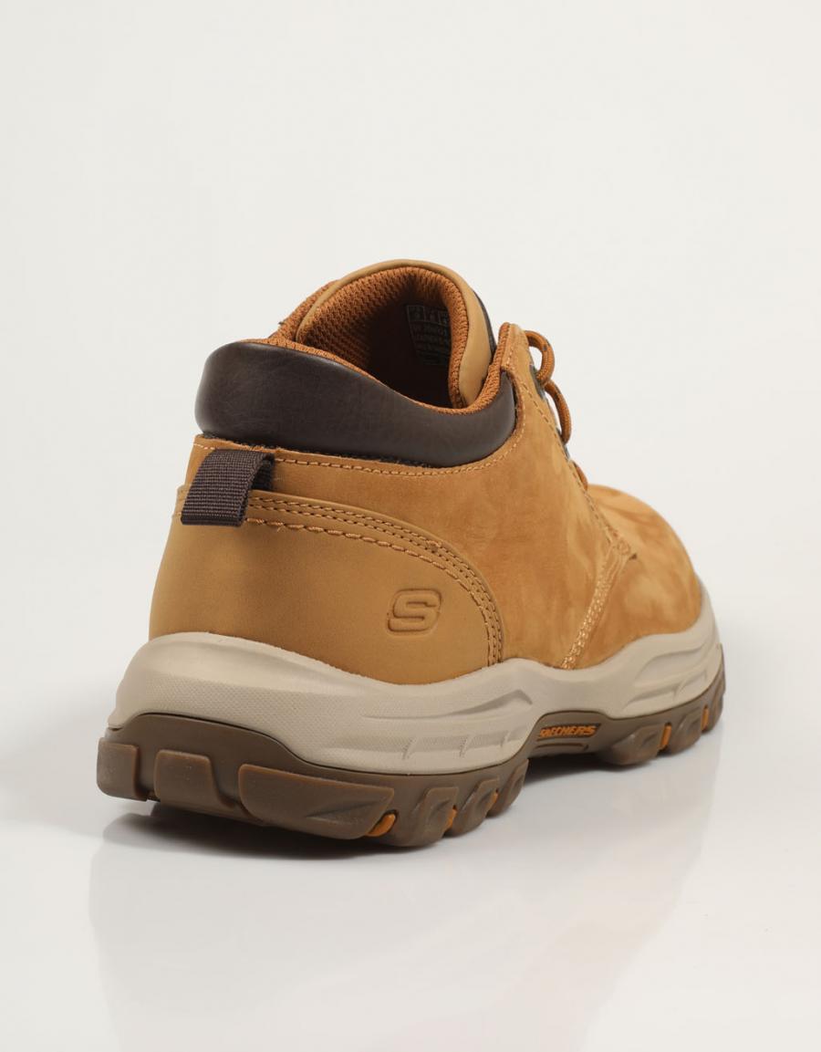 BOTINES SKECHERS RELAXED FIT KNOWLSON 204921 en color Amarillo