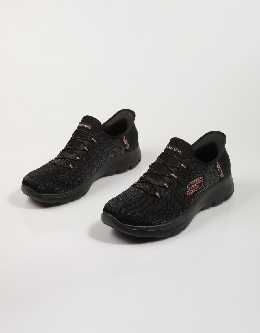 Zapatillas Skechers Slip Ins Summits Classy en Color Negro