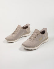 Zapatillas Skechers Slip Ins Sumts Classy en Color Taupe