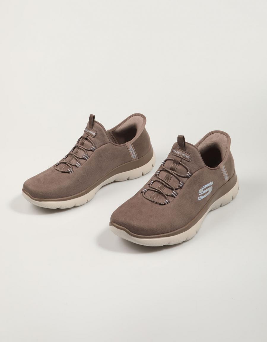 ZAPATILLAS SKECHERS SUMMITS en color Cuero