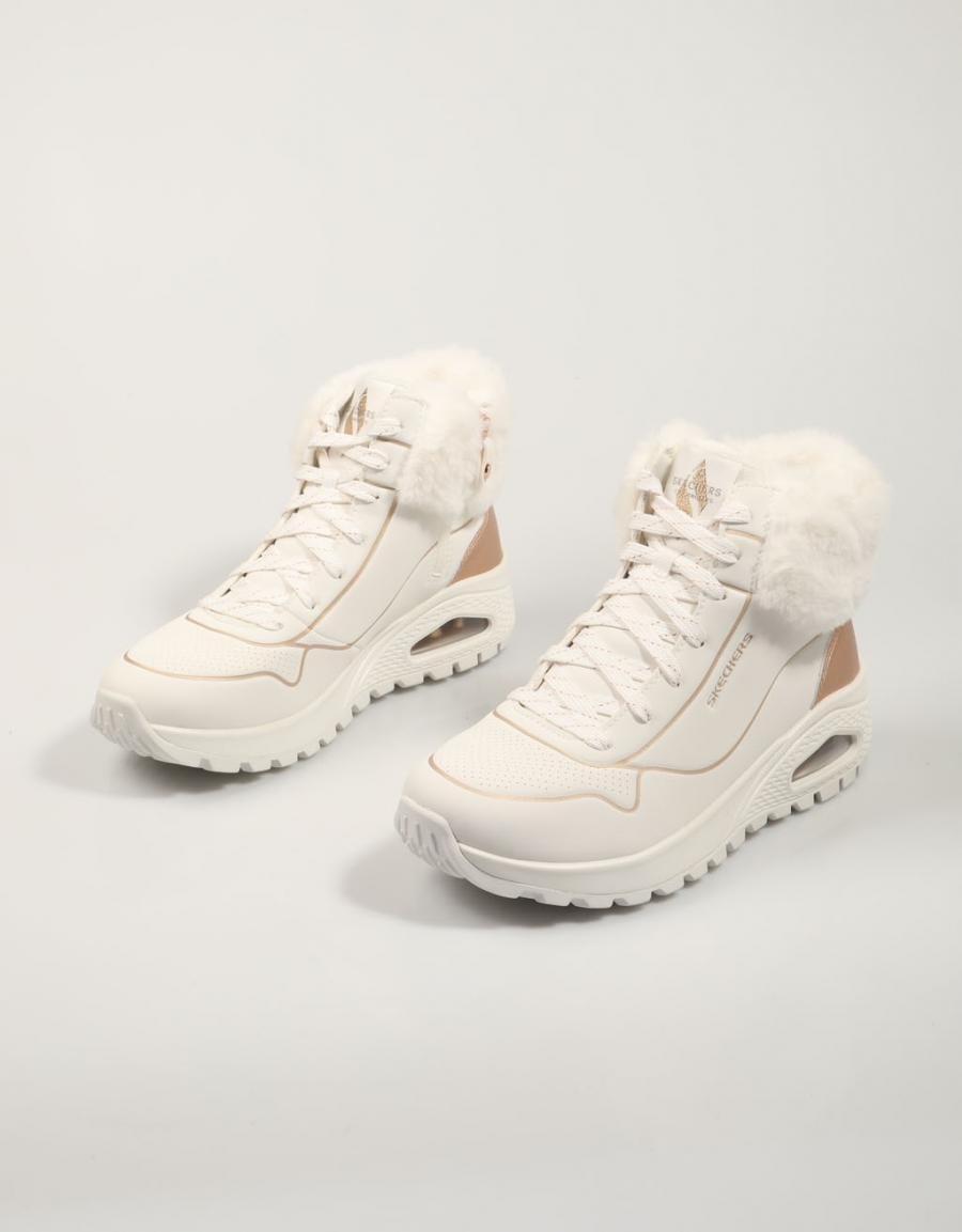 Skechers Boots One Rugged em cor branca