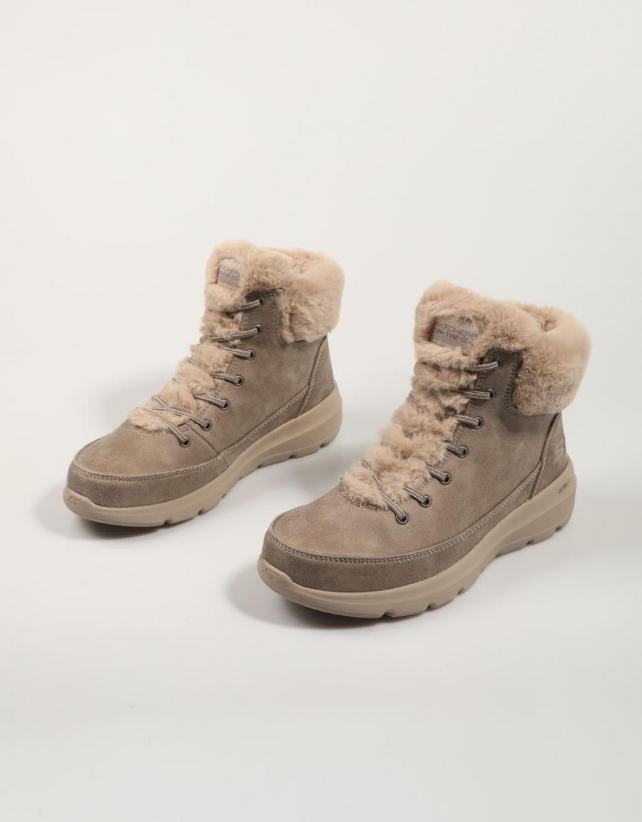 Botas Skechers Ultra Glacial em Taupe