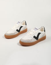 ZAPATILLAS VICTORIA 1257126 SEUL en color Blanco