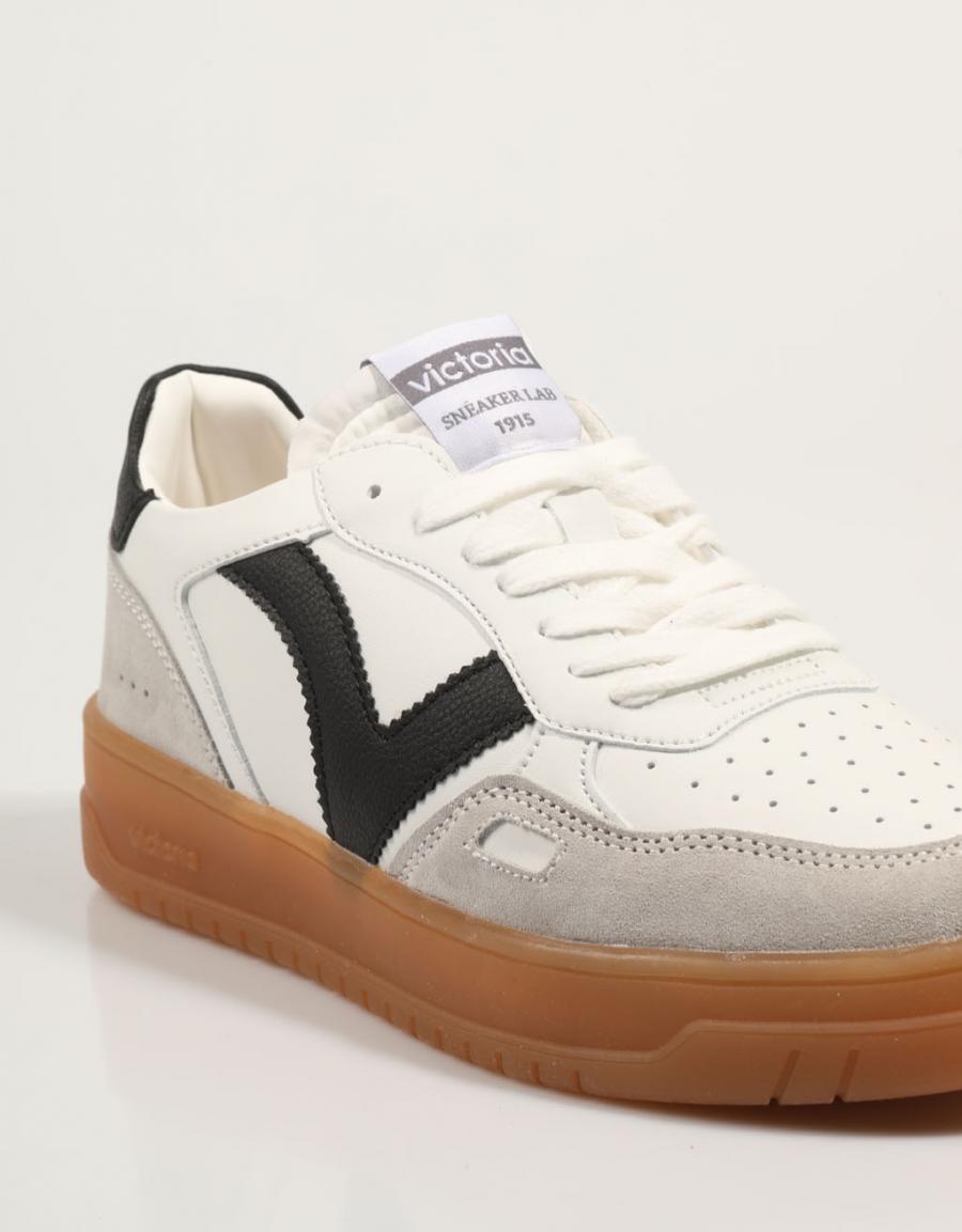 ZAPATILLAS VICTORIA 1257126 SEUL en color Blanco