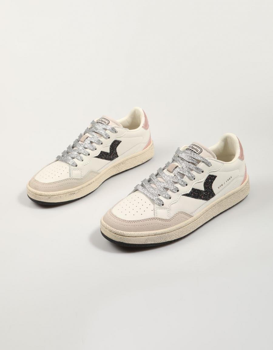 ZAPATILLAS VICTORIA 8806103 SMASH METAL GLITTER en color Blanco