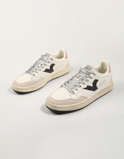 ZAPATILLAS VICTORIA 8806103 SMASH METAL GLITTER en color Blanco