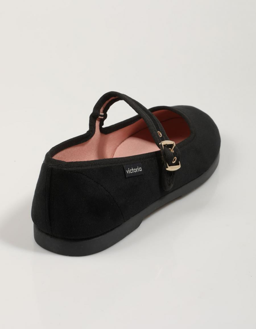 Victoria 80111 dançarinos de preto