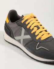 ZAPATILLAS MUNICH MASSANA CLUB en color Gris