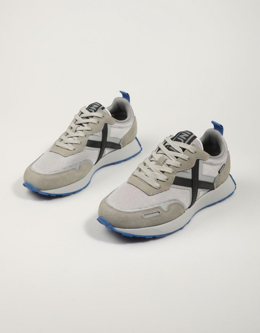 ZAPATILLAS MUNICH XEMINE en color Gris