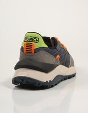 ZAPATILLAS MUNICH SHIBUYA en color Azul marino