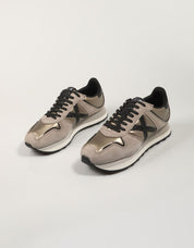 ZAPATILLAS MUNICH MASSANA SKY en color Bronce