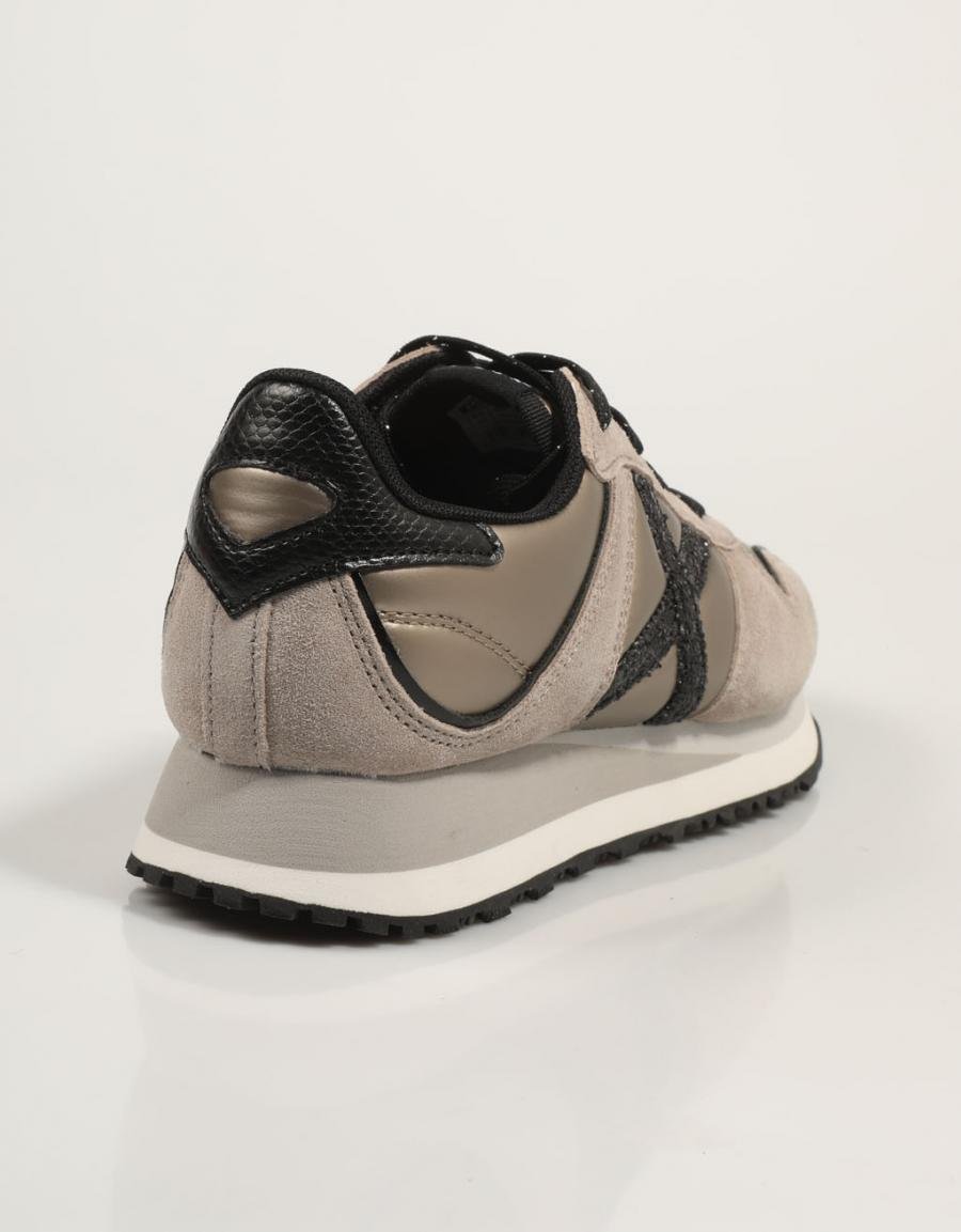 ZAPATILLAS MUNICH MASSANA SKY en color Bronce