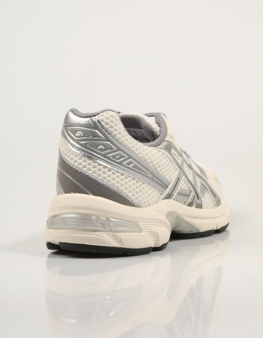 ZAPATILLAS ASICS GEL 1130 en color Beige