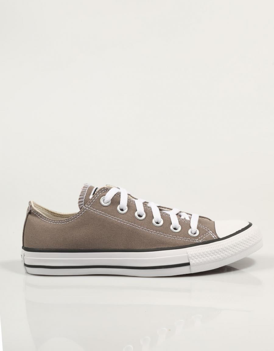 ZAPATILLAS CONVERSE CHUCK TAYLOR ALL STAR en color Cuero