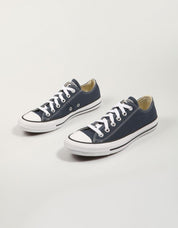 Sneakers CONVERSE Chuck Taylor All Star en couleur bleu marine