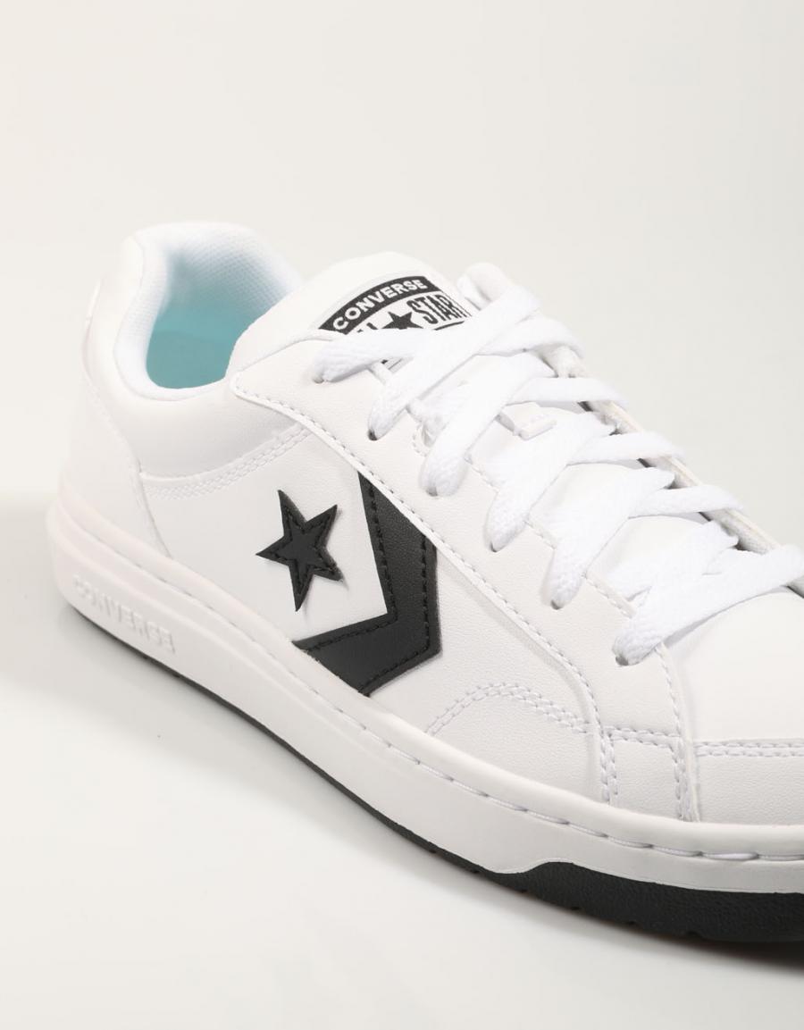 Baskets CONVERSE Pro Blaze bas en blanc