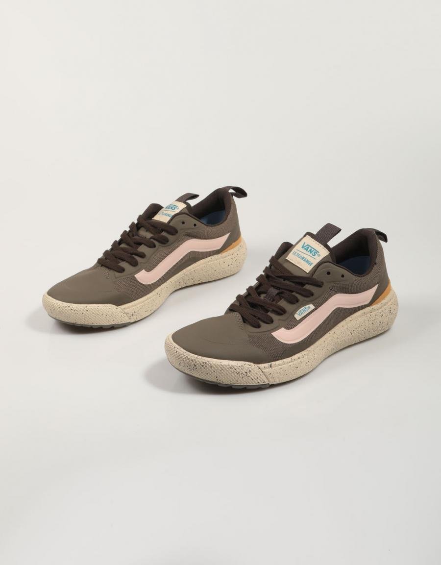 ZAPATILLAS VANS MTE ULTRARANGE EXO en color Gris
