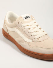ZAPATILLAS VANS CRUZE TOO en color Beige