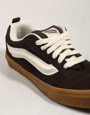 ZAPATILLAS VANS KNU SKOOL en color Marron