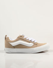 KNU SKOOL KNUS SKUE in Beige color