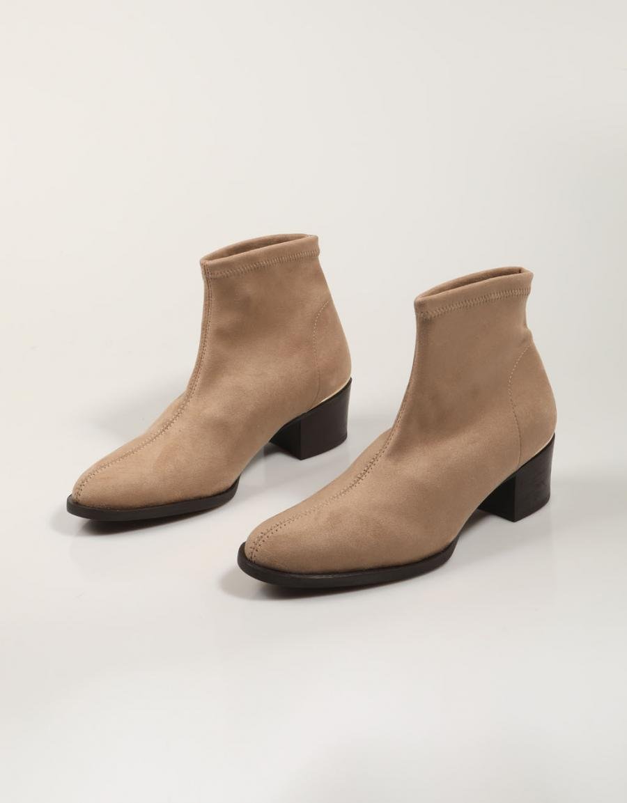 BOTINES MISS ELASTIC 77410 en color Cuero